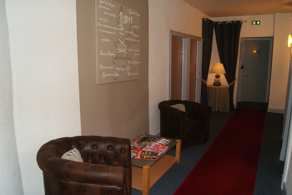 Contact Hotel Les Platanes Villeneuve Sur Lot Centre Exterior photo
